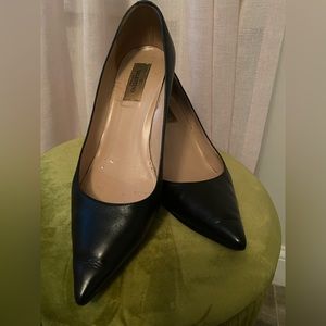 Valentino Rock Stud Kitten Heel Classic Black Pumps Size 39